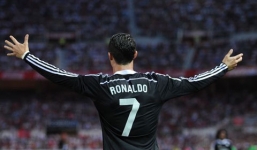 Giải mã chiến thắng của “bà đầm già” trước “kền kền trắng”